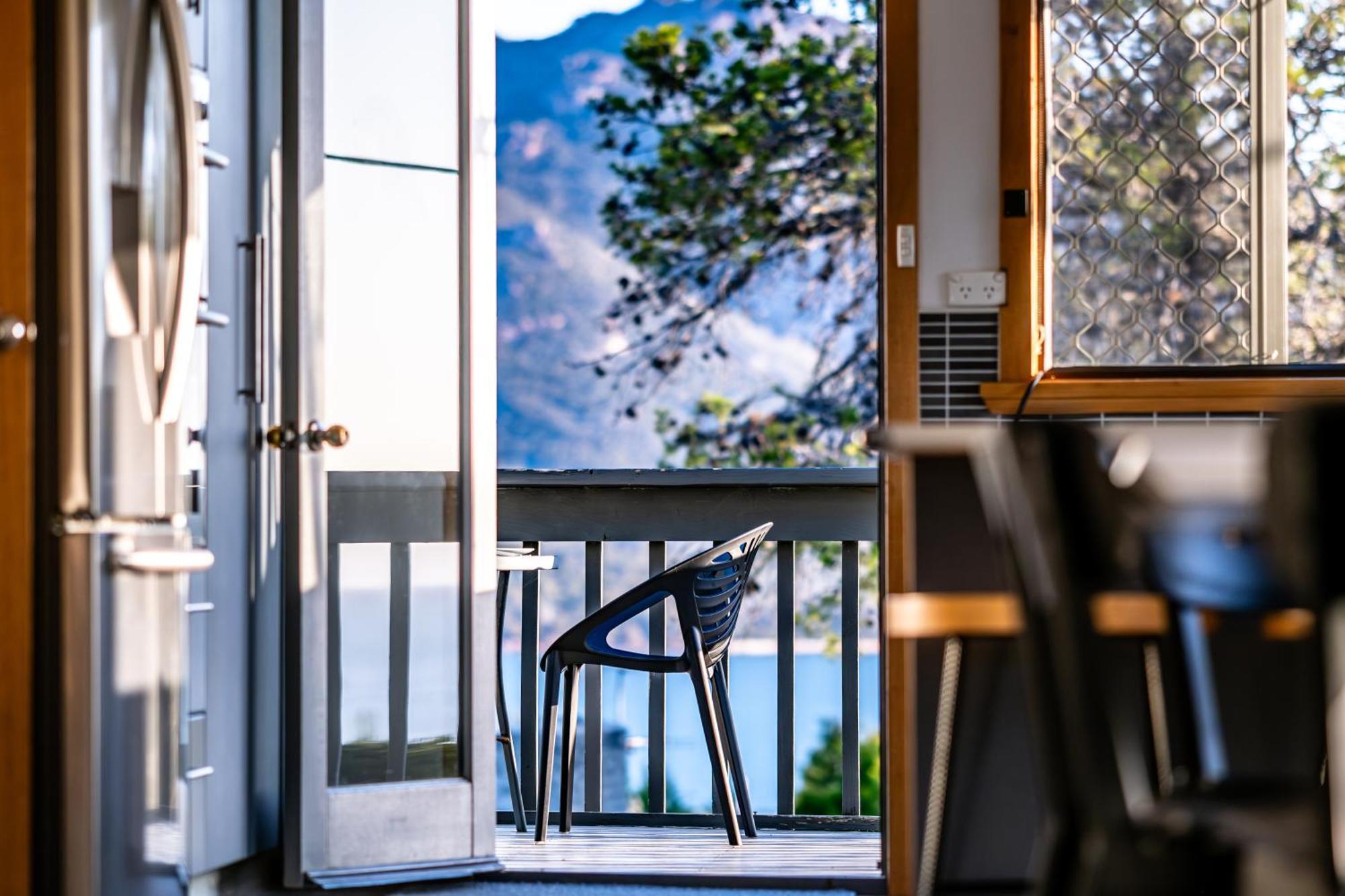 Villa The Lookout ~ Large Family House With Views à Coles Bay Extérieur photo